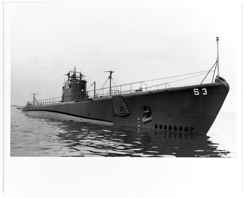 USS Skipjack - 19-N-19023