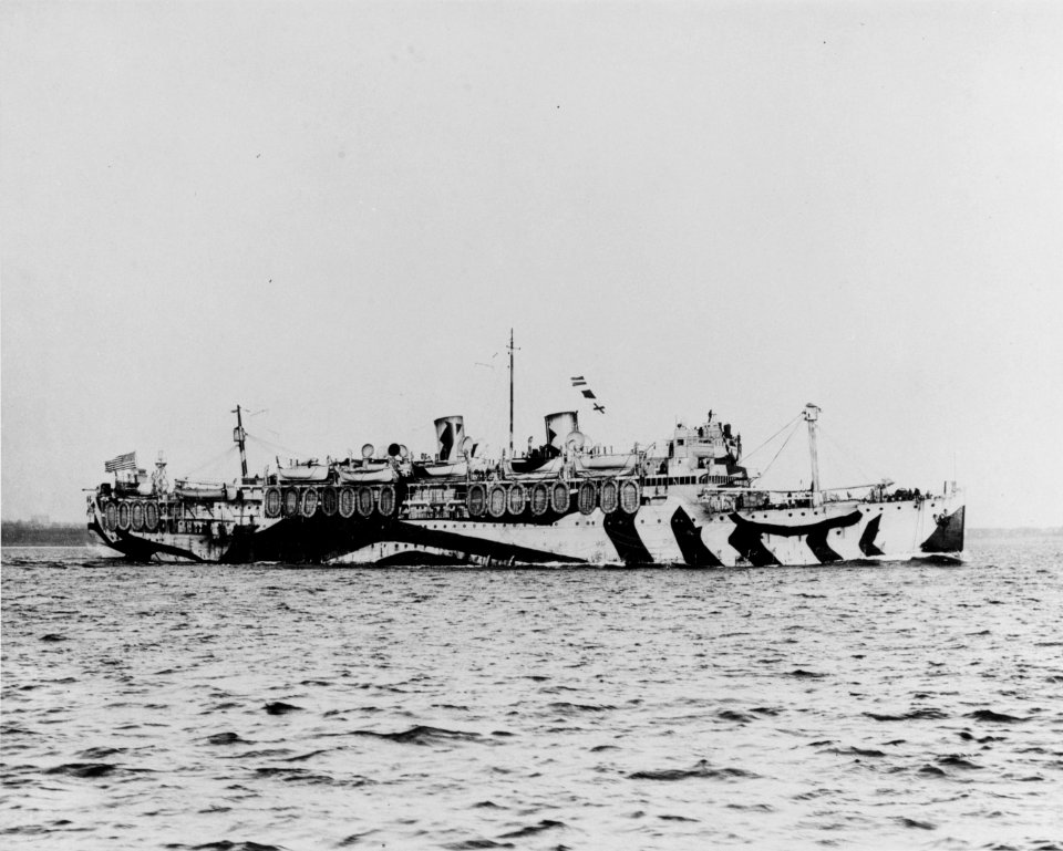 USS Siboney - 19-N-1109