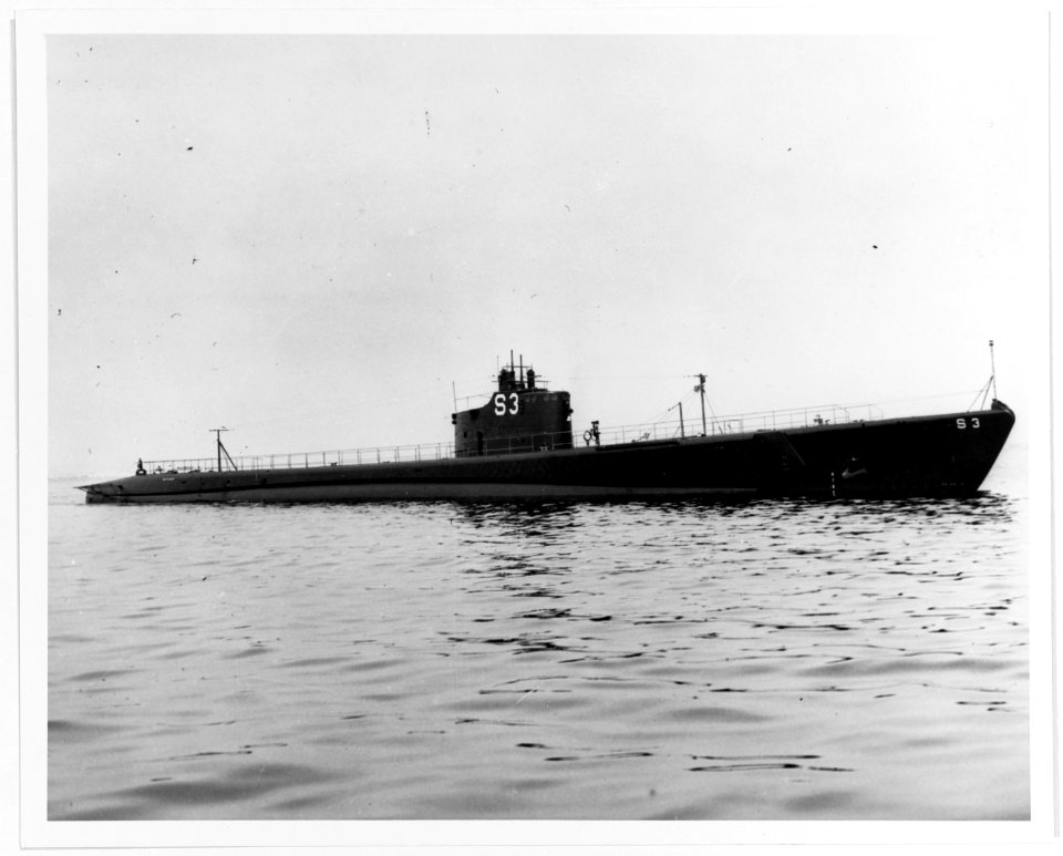 USS Skipjack - 19-N-19024