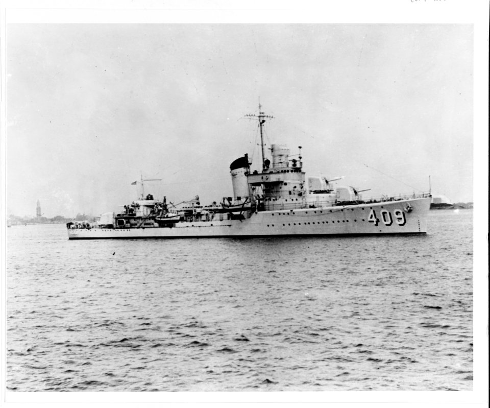 USS Sims (DD-409) - 19-N-21805