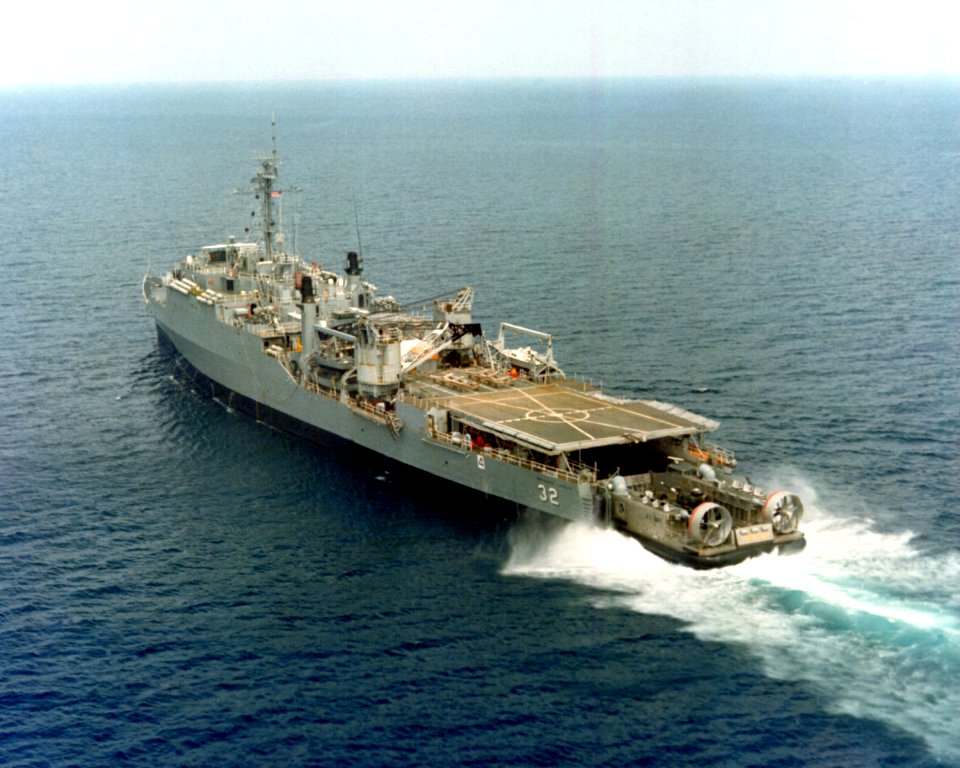 USS Spiegel Grove LSD-32