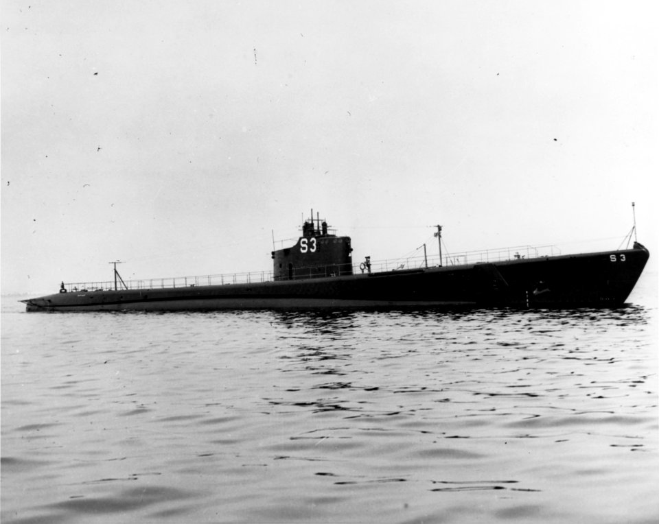 USS Skipjack - 19-N-19024