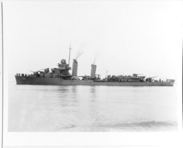 USS Smith (DD-378) - 19-N-26694