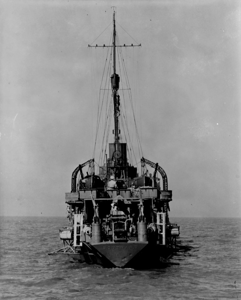 USS Southard (DMS-10) - 19-N-30508