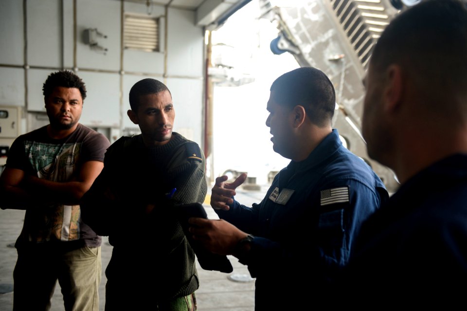 USS Spearhead operations 150115-N-RB579-010