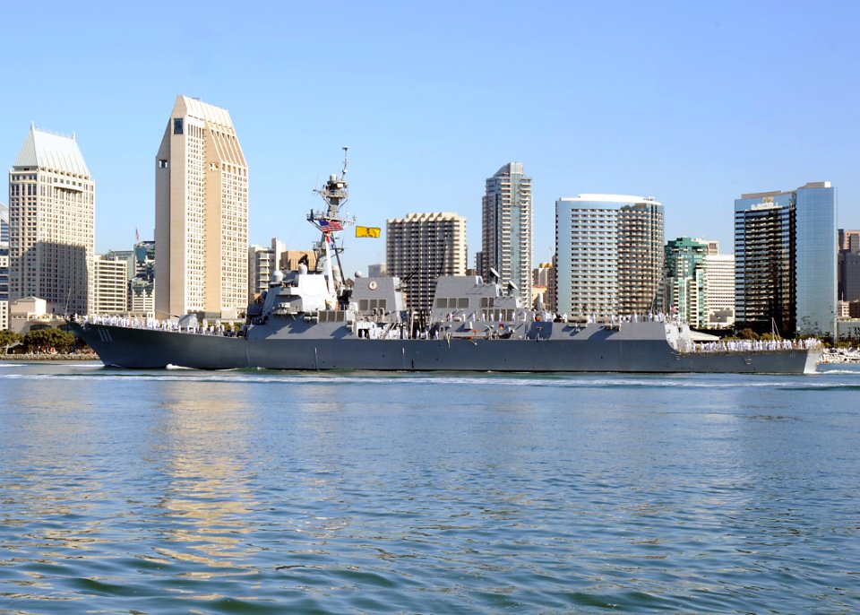 USS Spruance deploys 131016-N-DH124-036