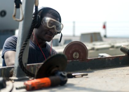 USS STOUT (DDG 55) DEPLOYMENT 2016 160803-N-GP524-048