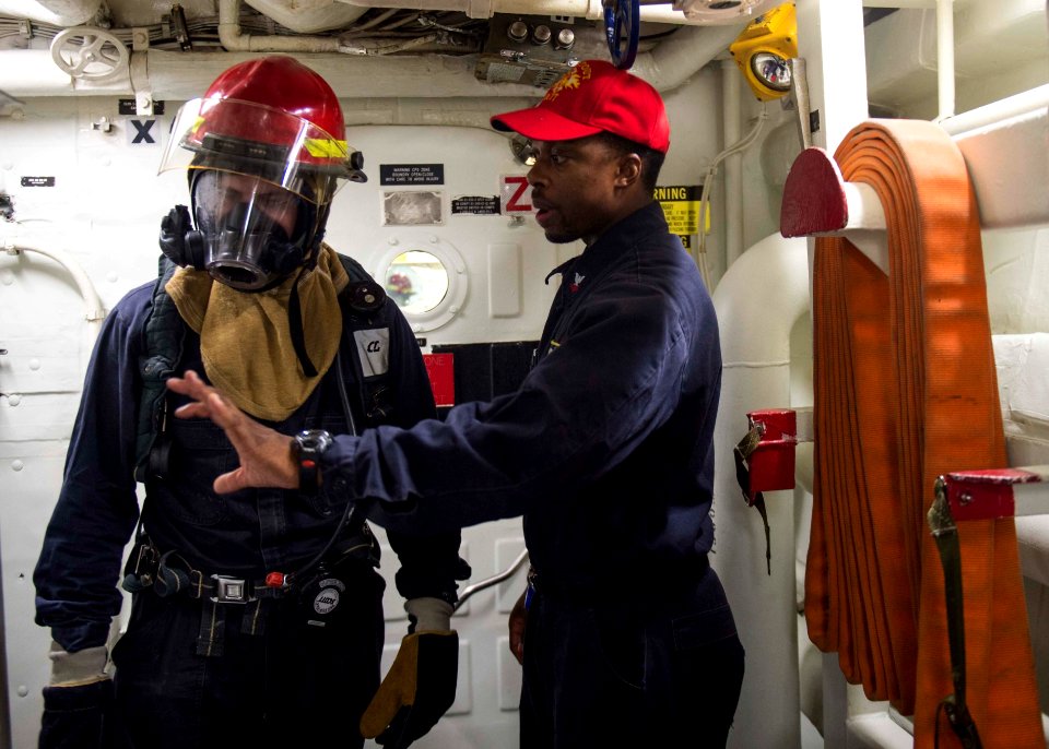 USS STOUT (DDG 55) DEPLOYMENT 2016 160823-N-GP524-070