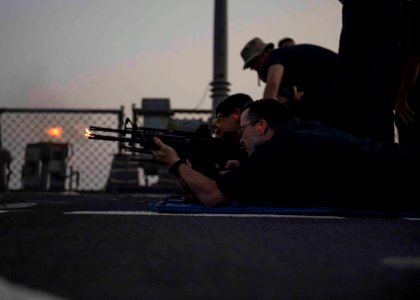USS STOUT (DDG 55) DEPLOYMENT 2016 160819-N-GP524-525