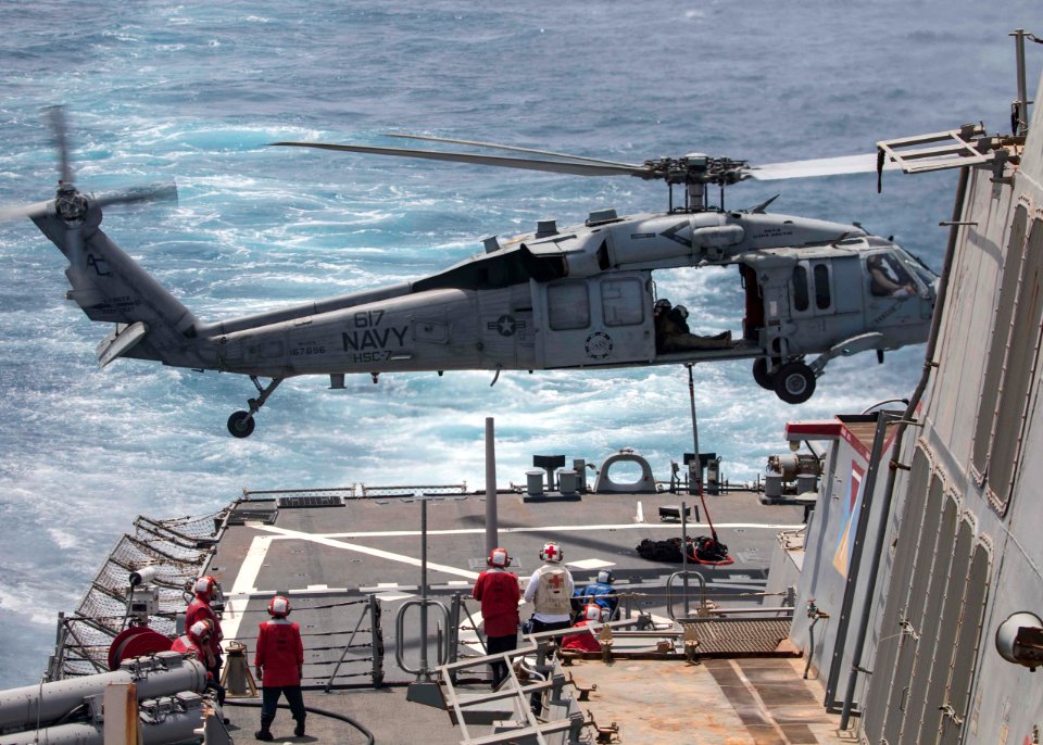 USS STOUT (DDG 55) DEPLOYMENT 2016 160719-N-GP524-886