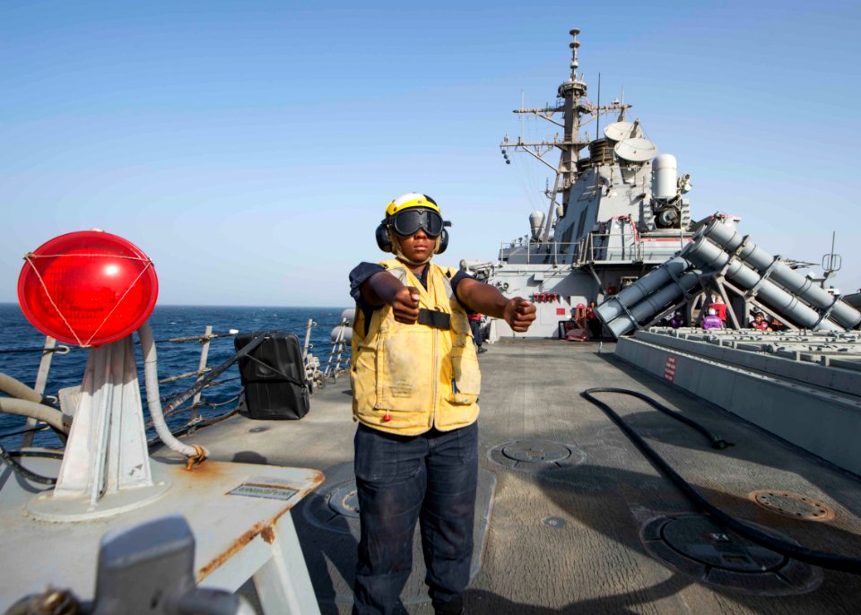 USS STOUT (DDG 55) DEPLOYMENT 2016 161004-N-GP524-012