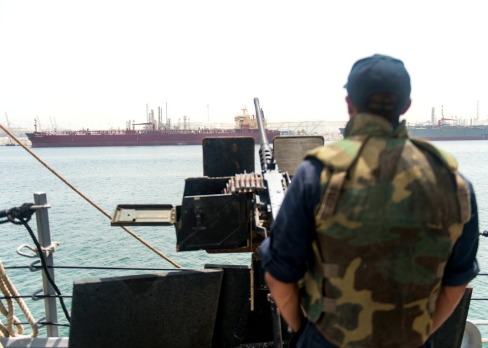 USS STOUT (DDG 55) DEPLOYMENT 2016 160801-N-GP524-072