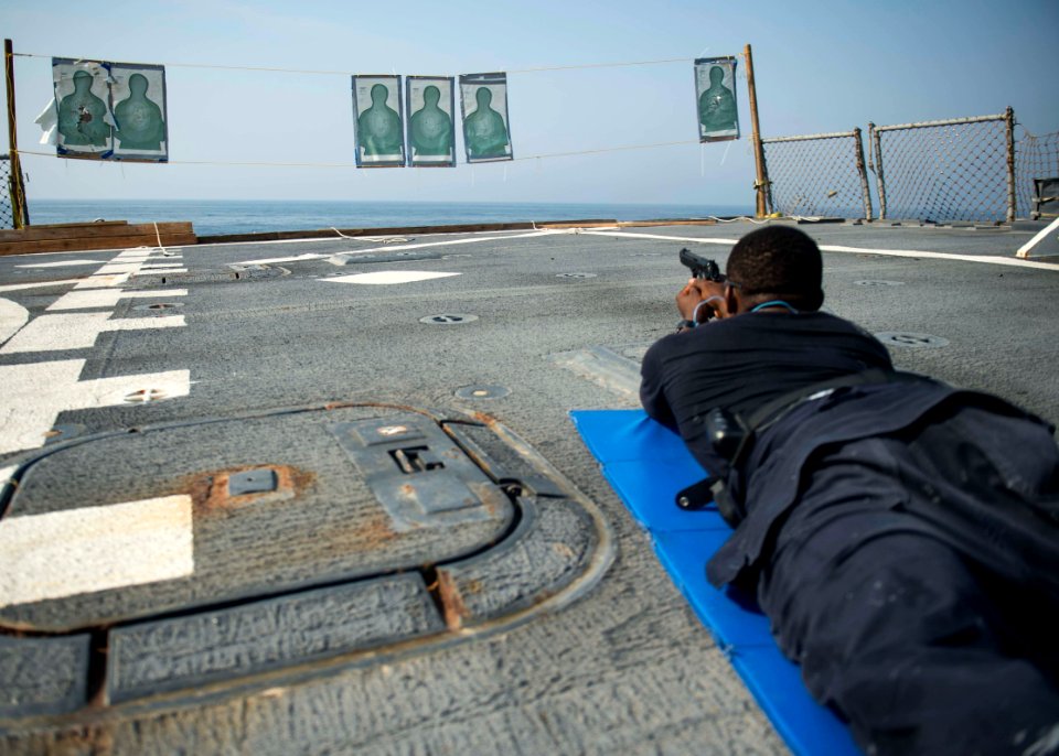 USS STOUT (DDG 55) DEPLOYMENT 2016 160824-N-GP524-368