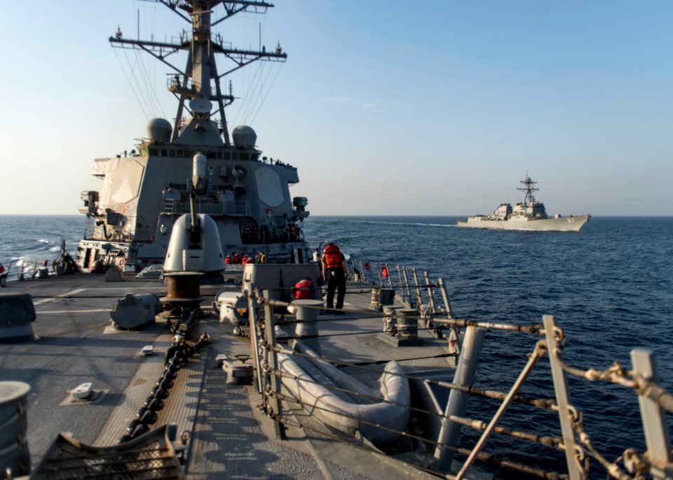 USS STOUT (DDG 55) DEPLOYMENT 2016 160820-N-GP524-023