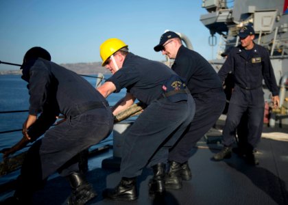 USS STOUT (DDG 55) DEPLOYMENT 2016 161022-N-GP524-018
