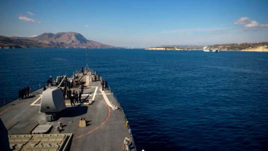 USS STOUT (DDG 55) DEPLOYMENT 2016 161021-N-GP524-247
