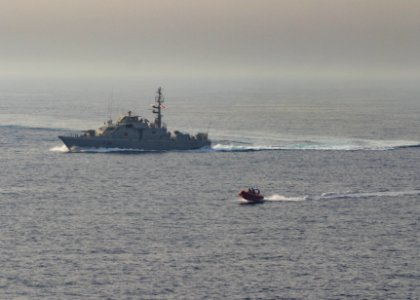 USS STOUT (DDG 55) IRAQI NAVY BILATERAL EXERCISE DEPLOYMENT 2016 160815-N-GP524-479