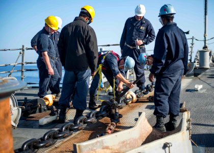USS STOUT (DDG 55) DEPLOYMENT 2016 161022-N-GP524-111