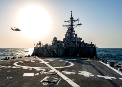 USS STOUT (DDG 55) HELICOPTER OPERATIONS 160702-N-GP524-505
