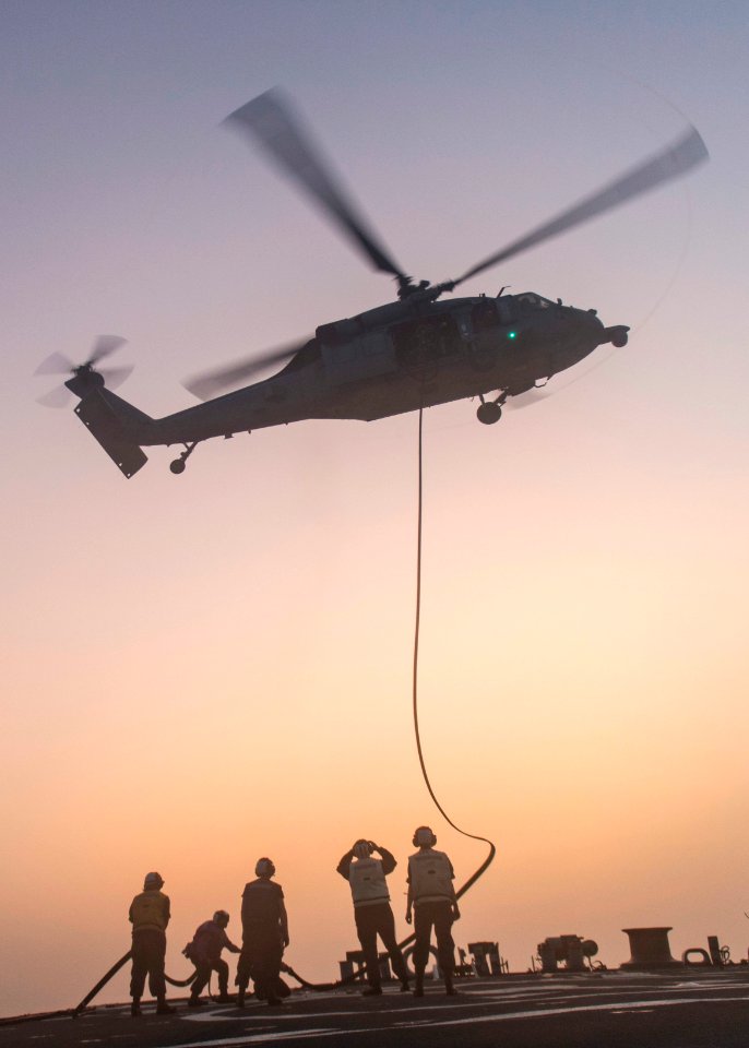 USS STOUT (DDG 55) HELO INFLIGHT REFUELING (HIFR) 160726-N-GP524-292