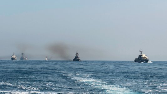 USS STOUT (DDG 55) IRAQI NAVY BILATERAL EXERCISE DEPLOYMENT 2016 160815-N-GP524-793