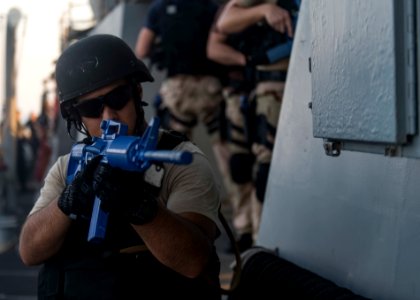 USS STOUT (DDG 55) VISIT, BOARD, SEARCH AND SEIZURE DEPLOYMENT 2016 160812-N-GP524-549