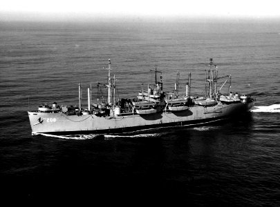 USS Talladega (APA-208) underway, circa in the 1940s (NH 96818)