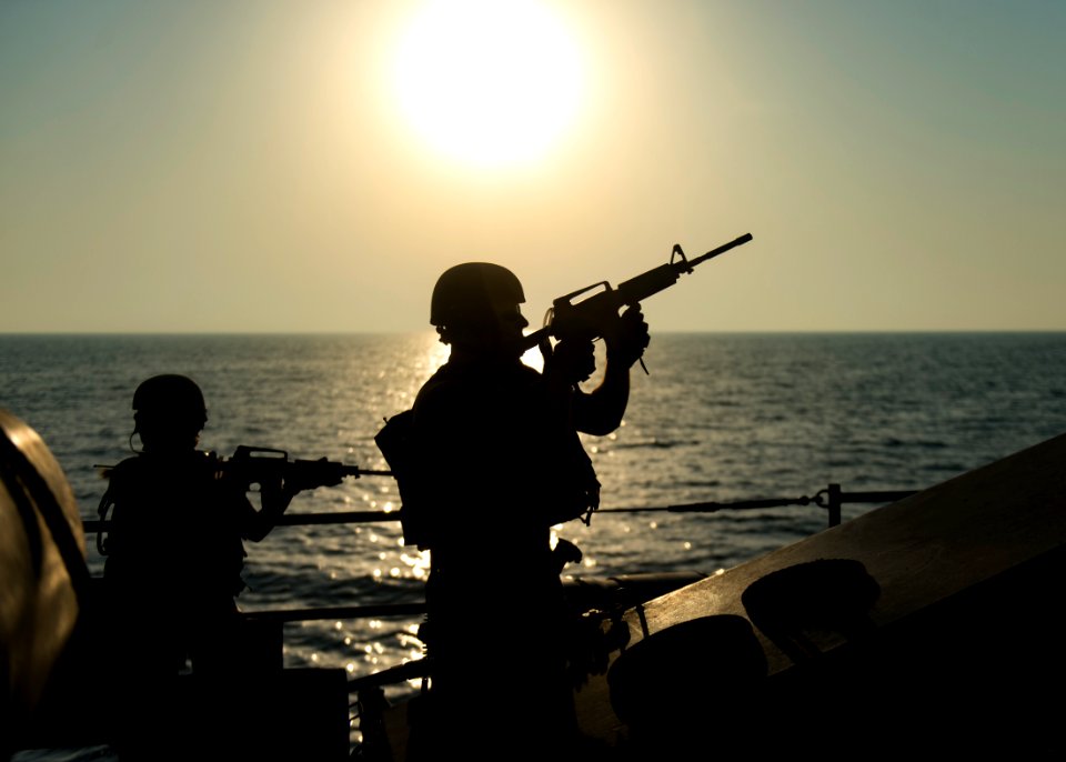USS STOUT (DDG 55) VISIT, BOARD, SEARCH AND SEIZURE DEPLOYMENT 2016 160812-N-GP524-540