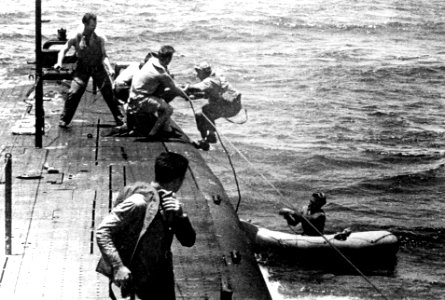 USS Tang (SS-306) rescues airmen off Truk in 1944