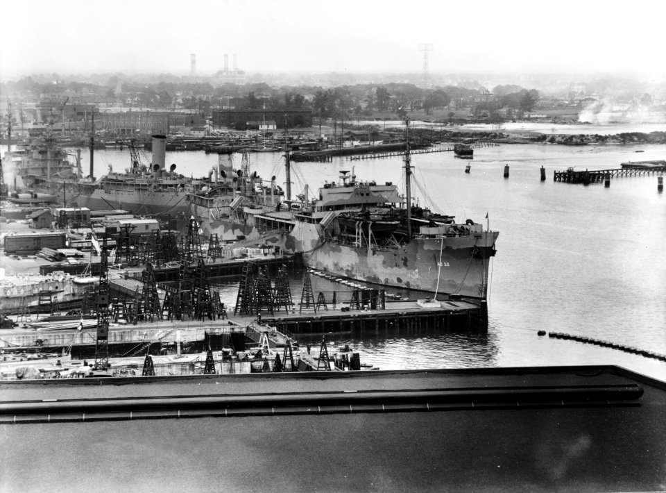 USS Tallulah (AO-50) at the Norfolk Naval Shipyard on 10 October 1942 (19-N-35465)