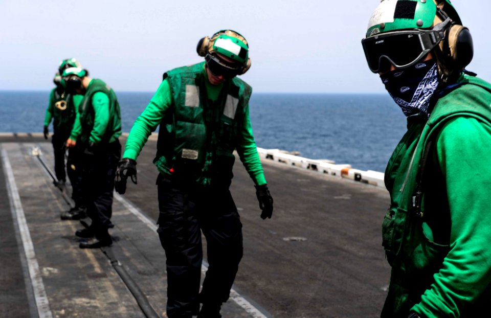 USS Theodore Roosevelt (CVN 71) 150427-N-GR120-644 (17110543070)