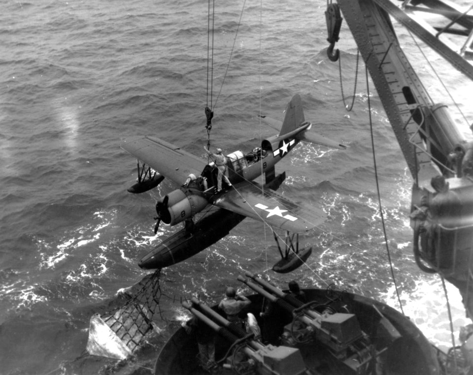 USS Texas (BB-35) recovers a Vought OS2U Kingfisher off Iwo Jima 1945
