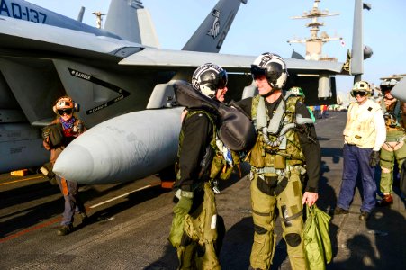 USS Theodore Roosevelt (CVN 71) 150429-N-KU391-412 (17328431845)