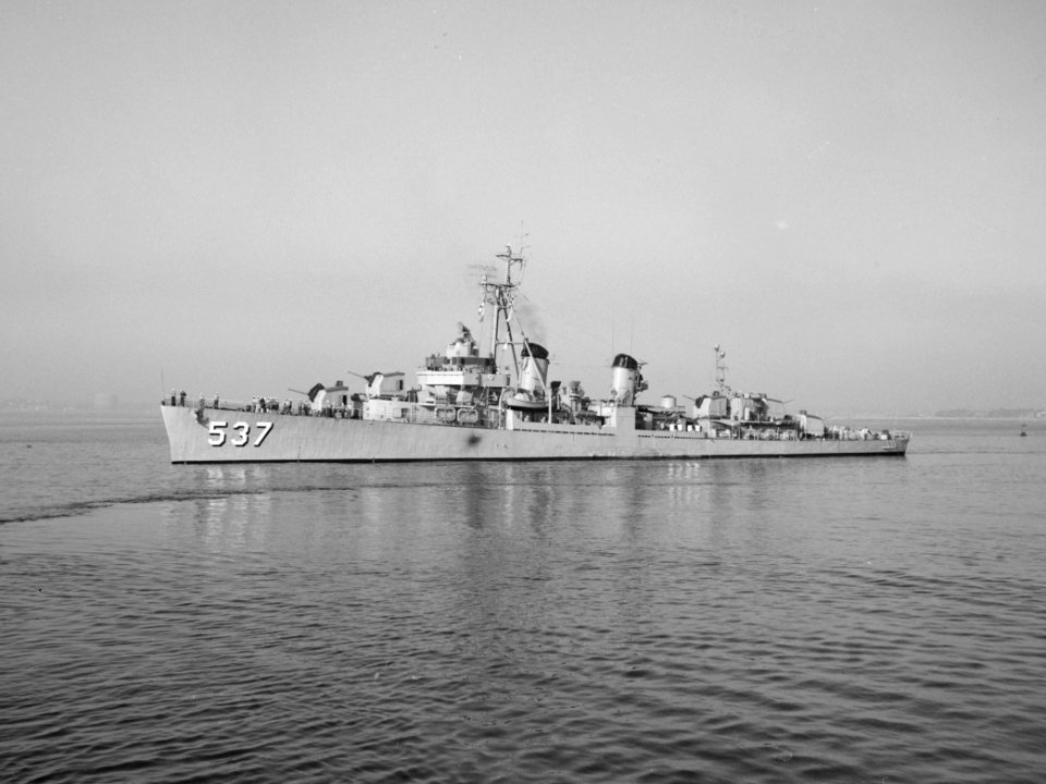 USS The Sullivans (DD-537) underway c1952