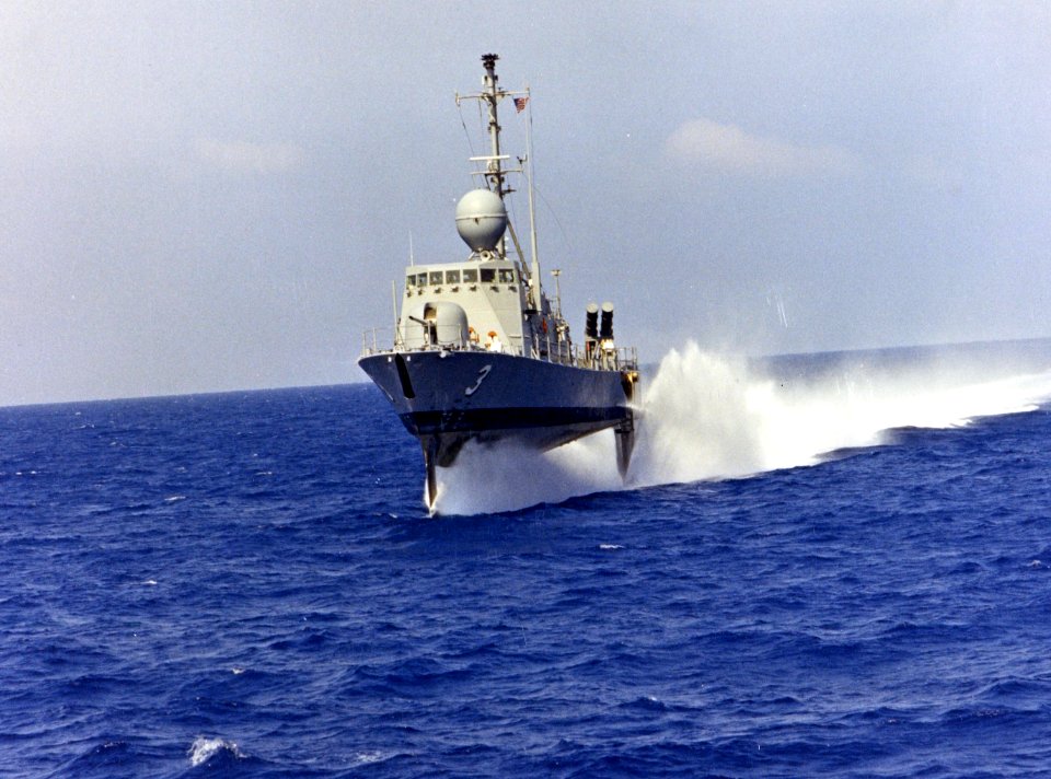 USS Taurus (PHM 3) L-File 3 (19087350841)