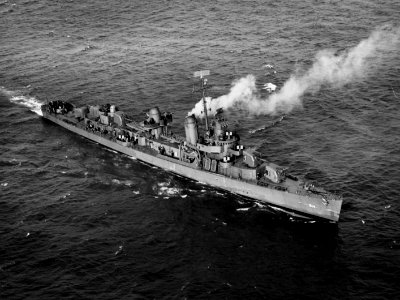 USS Thatcher (DD-514) underway off Boston on 28 February 1943