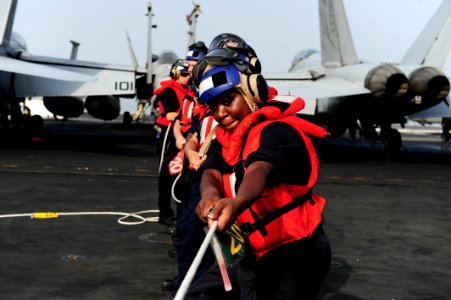 USS Theodore Roosevelt 150715-N-FI568-057