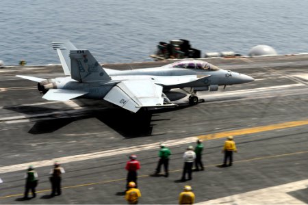 USS Theodore Roosevelt (CVN 71) 150416-N-KU391-168 (17084864818)