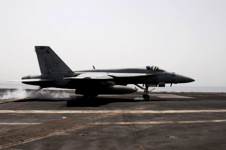 USS Theodore Roosevelt (CVN 71) 150416-N-FI568-171 (17150134096)