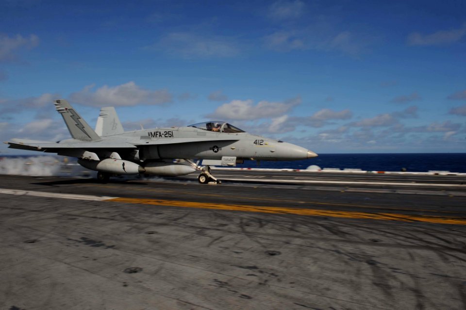 USS Theodore Roosevelt action 150317-N-FI568-132