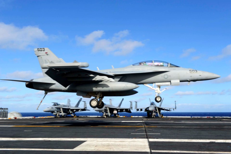 USS Theodore Roosevelt action 150317-N-NY940-292