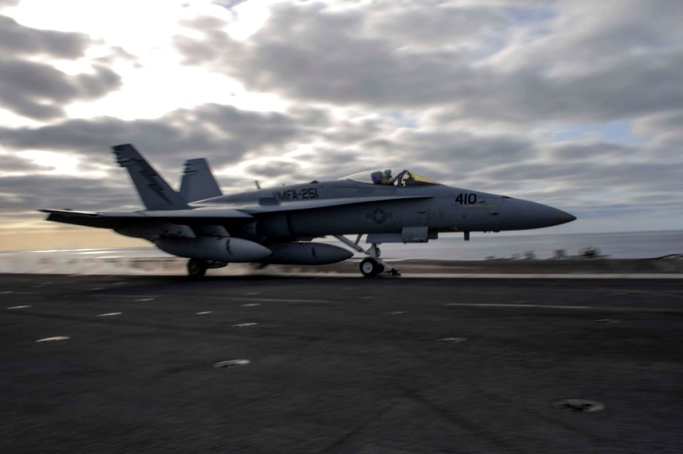 USS Theodore Roosevelt action 150318-N-FI568-269