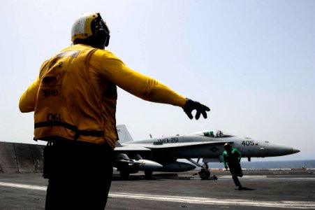 USS Theodore Roosevelt (CVN 71) 150427-N-GR120-433 (17110313018)