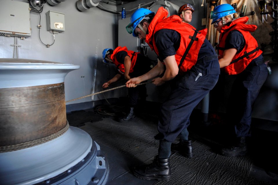 USS Theodore Roosevelt (CVN 71) 150513-N-FI568-041 (17441707279)