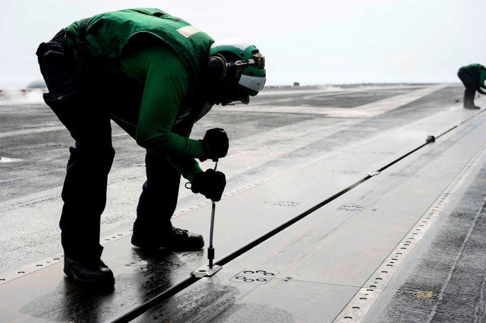 USS Theodore Roosevelt (CVN 71) 150502-N-GR120-088 (17177547019)