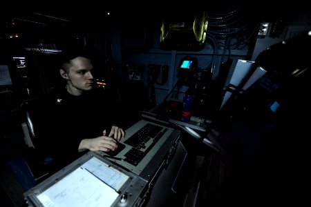 USS Theodore Roosevelt 150921-N-PG340-059