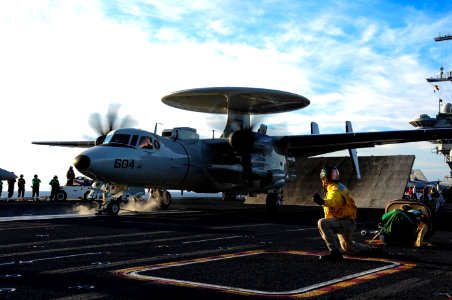 USS Theodore Roosevelt operations 141009-N-ZF498-032