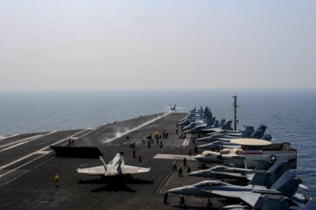 USS Theodore Roosevelt action 150820-N-FI568-032