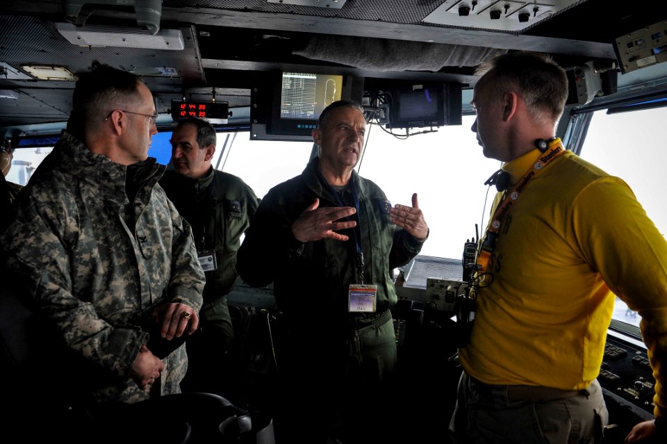 USS Theodore Roosevelt action 150328-N-GR120-265