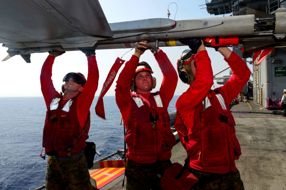 USS Theodore Roosevelt operations 150408-N-BM202-112